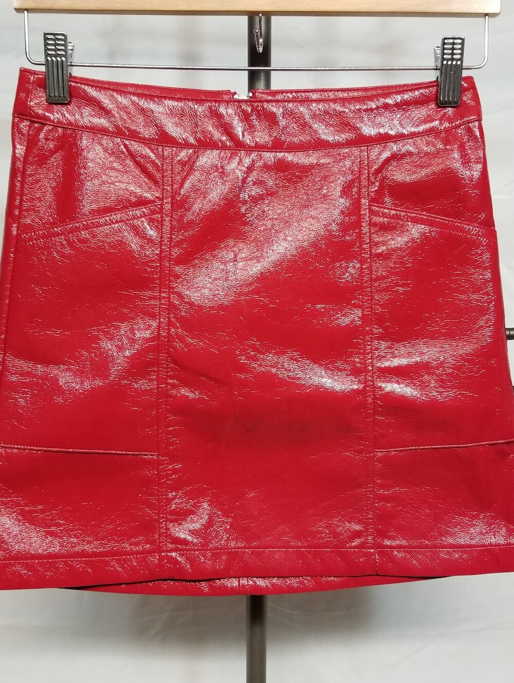 NEW!! Forever 21 Red PU Faux Leather Juniors Small High Rise Zip-Up Short Skirt